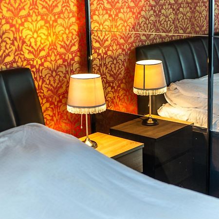 Large Luxury Apartment Wieliczka Bagian luar foto
